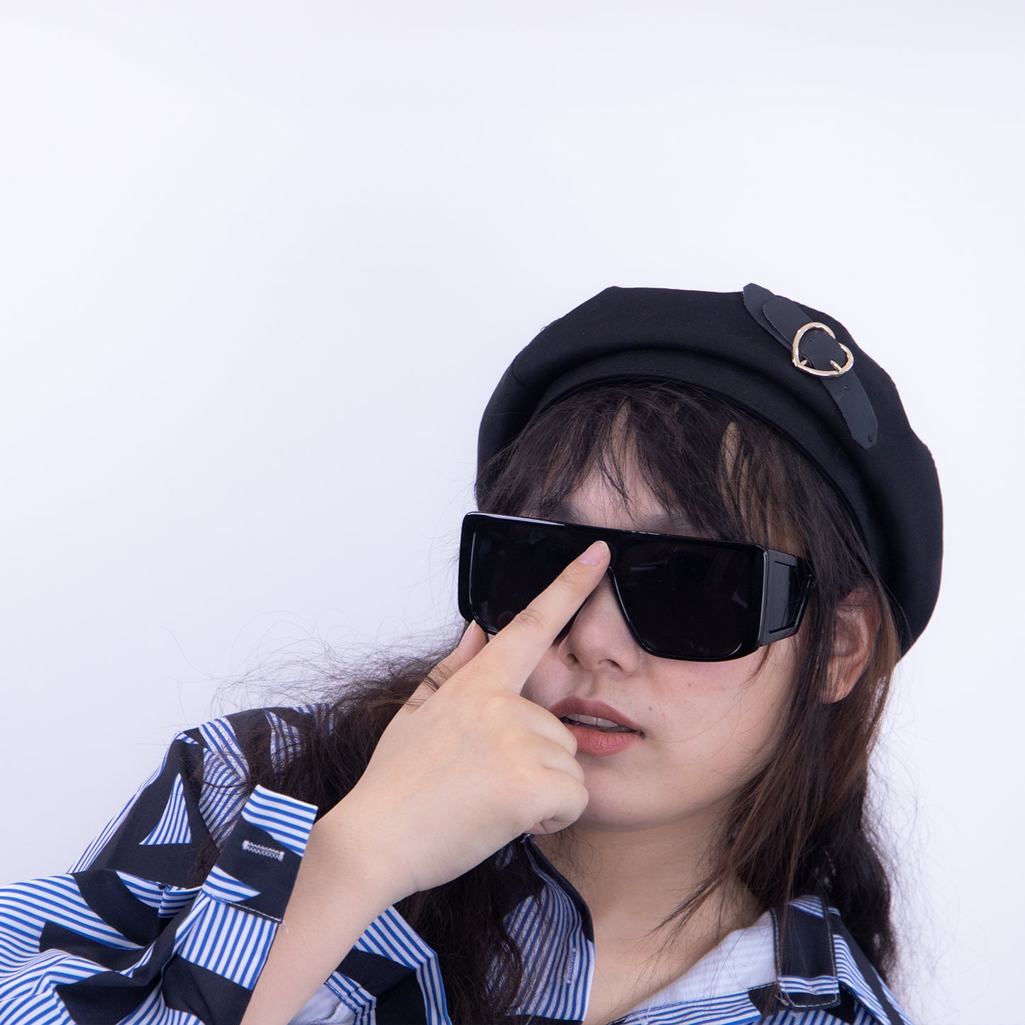 Men’s and Women’s Wrap Around Sunglasses Fit Over Glasses Side Shields Fun Cool y2k Designer Square Shades